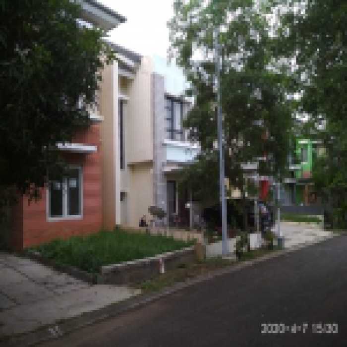 Dijual Rumah di Cluster Fresno 